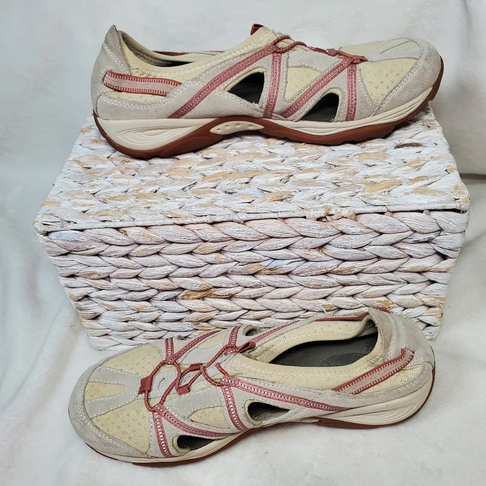 Easy Spirit Explore 24 ESEDMUNDS  Athletic Sandals Shoe Sneakers Size 9.5 Bungee